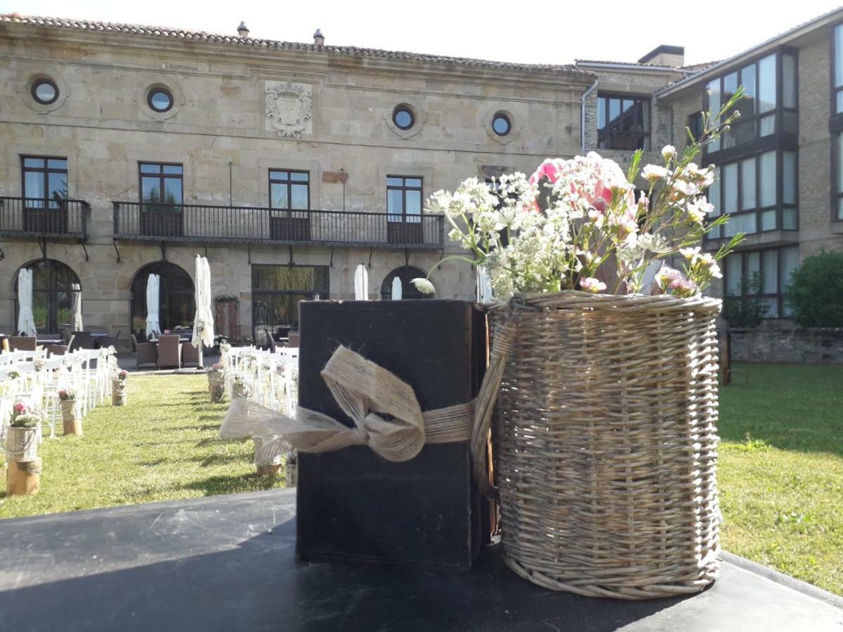 Parador De Argómaniz Exterior foto